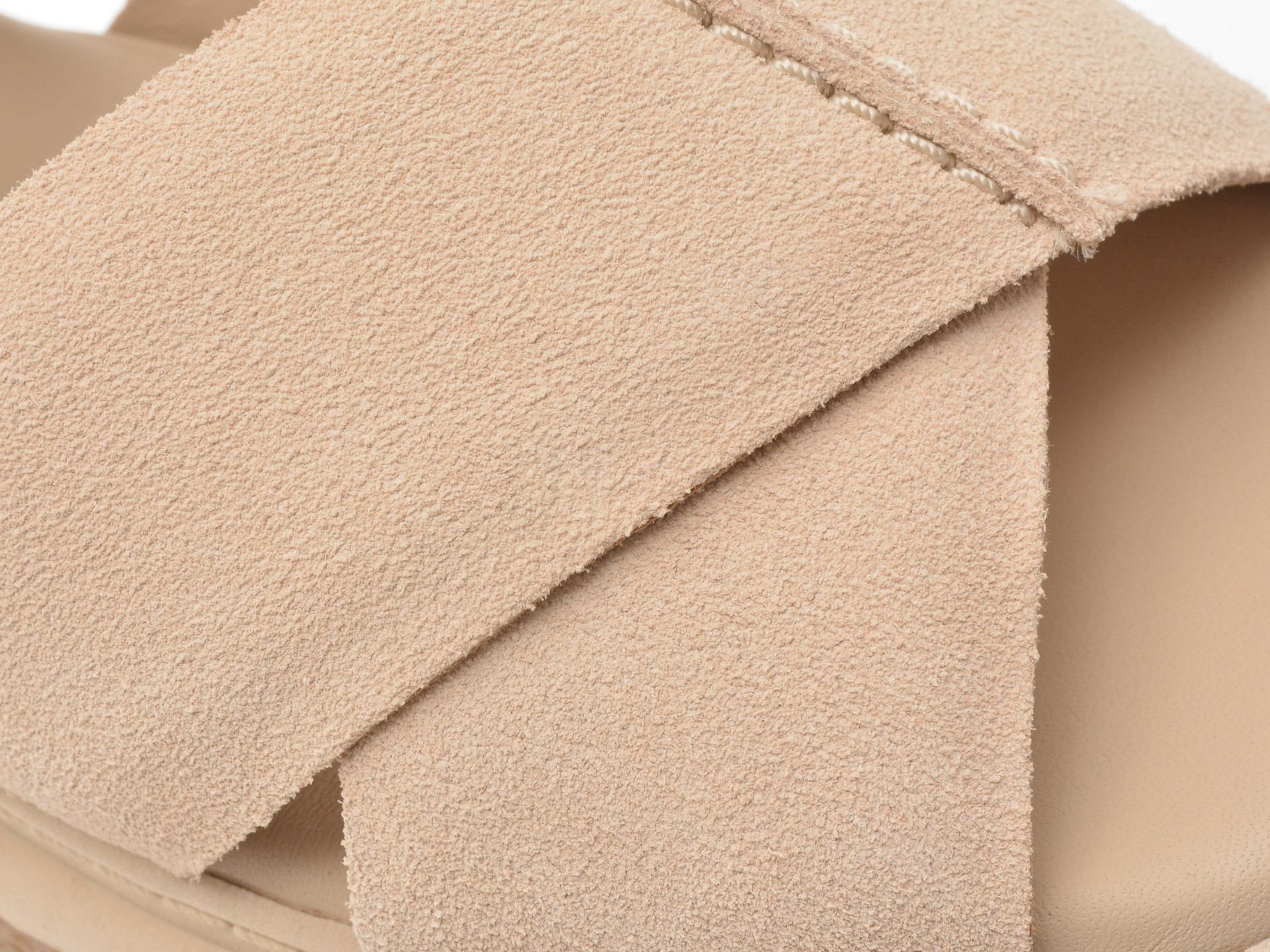 Sandale CLARKS bej, EVAMAR WISH, din piele intoarsa