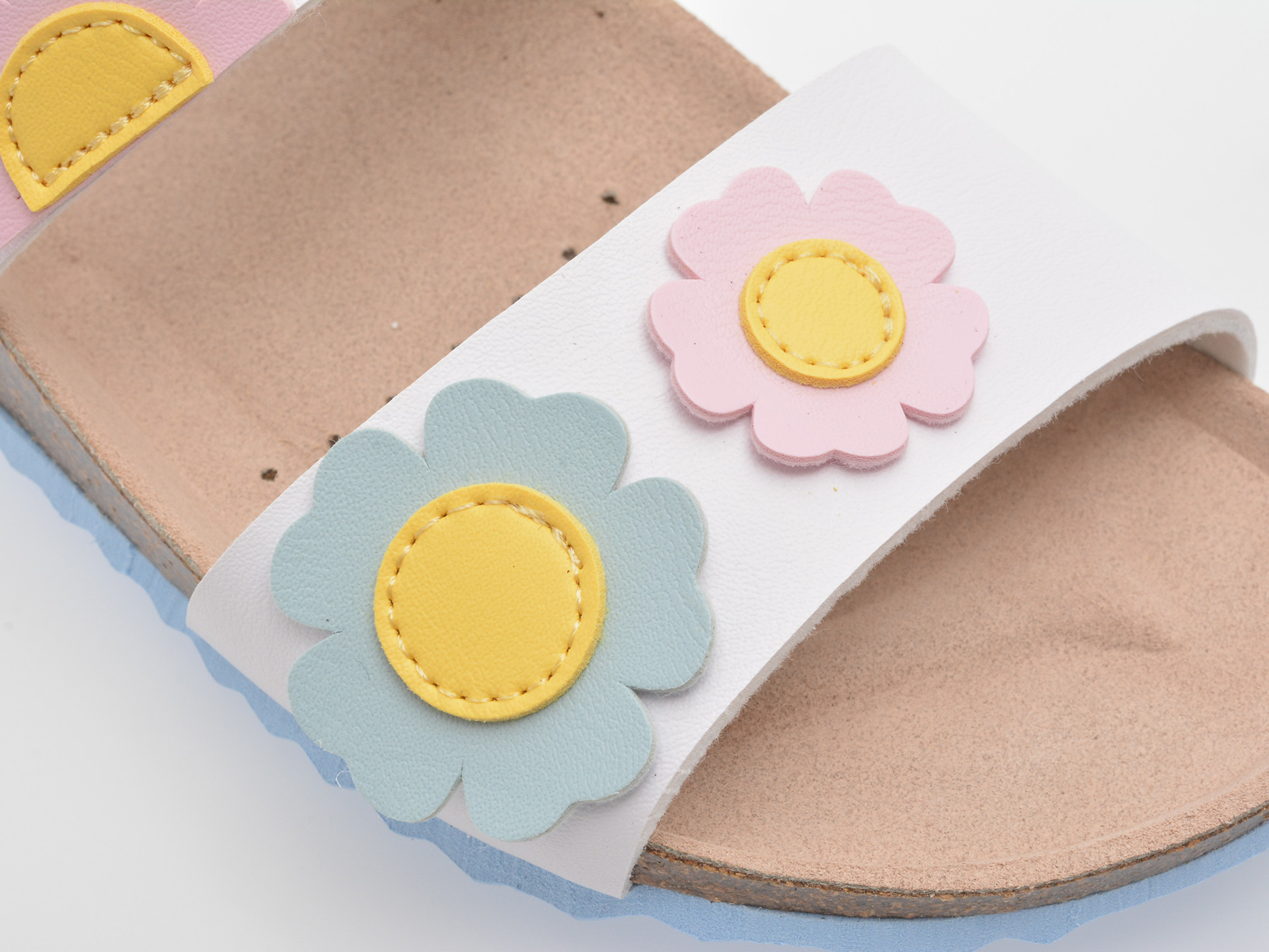 Sandale GEOX albe, J558MD, din piele ecologica