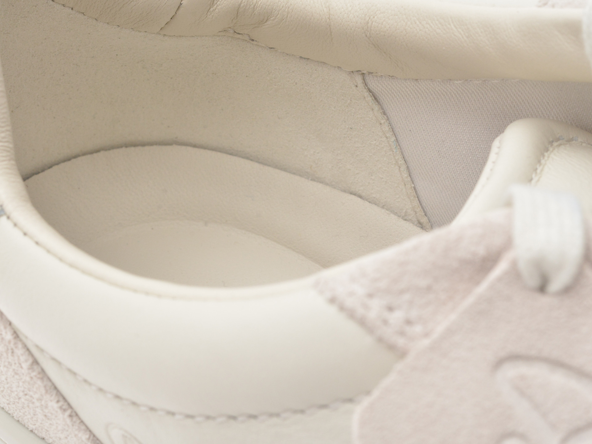 Pantofi sport CLARKS albi, CRAFT PACE, din piele naturala