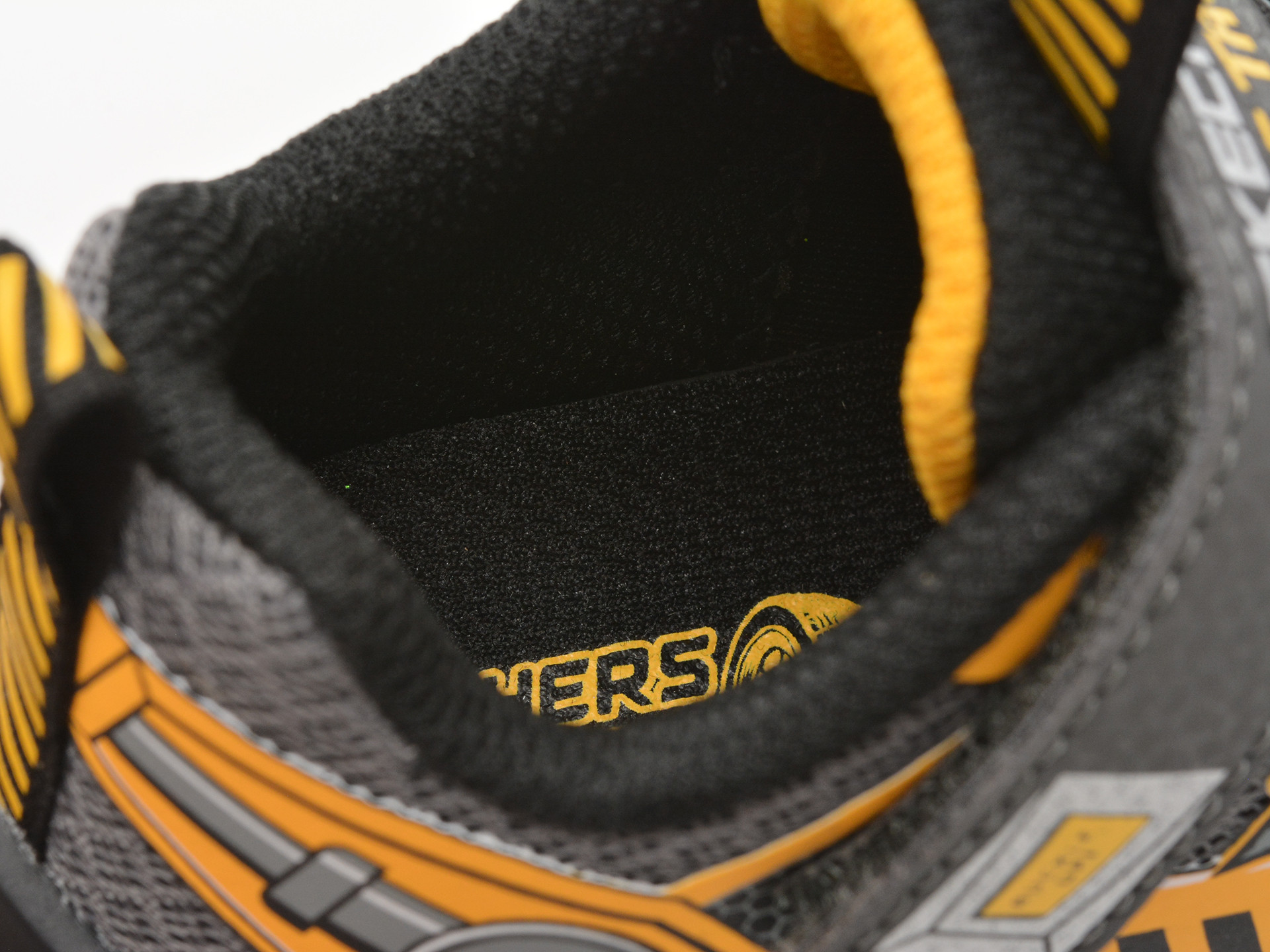 Pantofi sport SKECHERS galbeni, SKECH TRACKS, din material textil