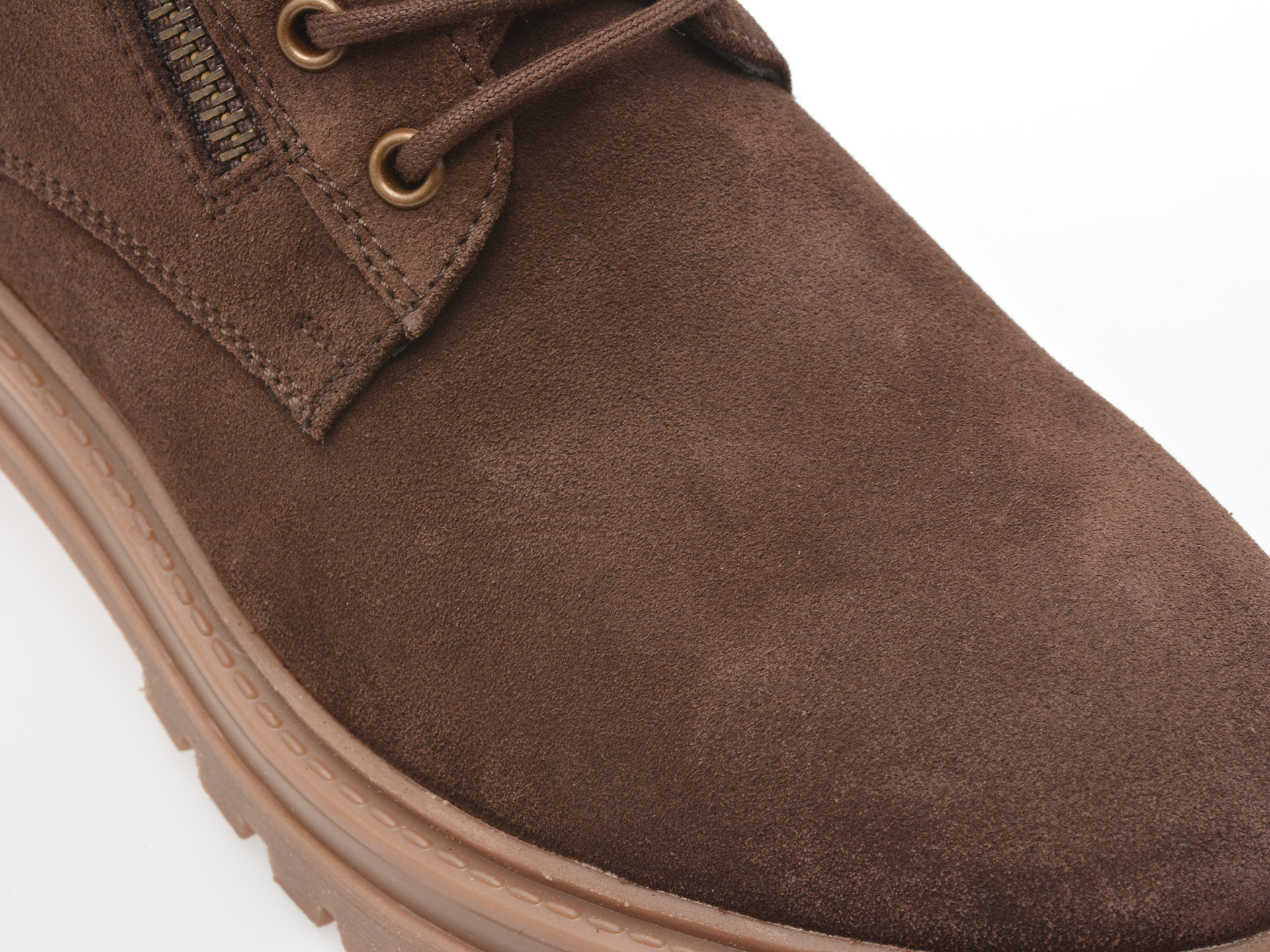 Bocanci GEOX maro, D16HRF, din piele intoarsa