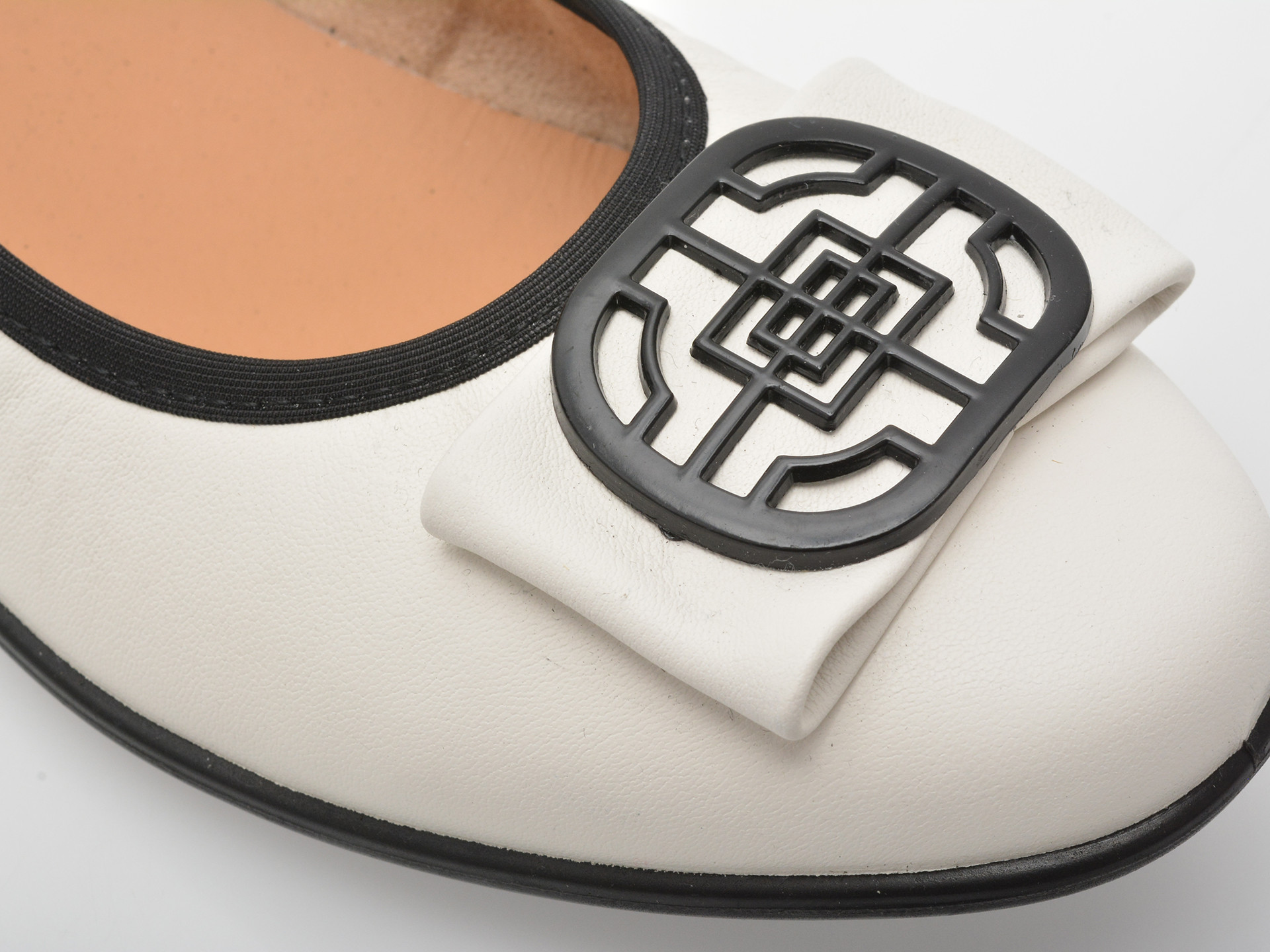 Balerini IMAGE albi, 172111, din piele naturala