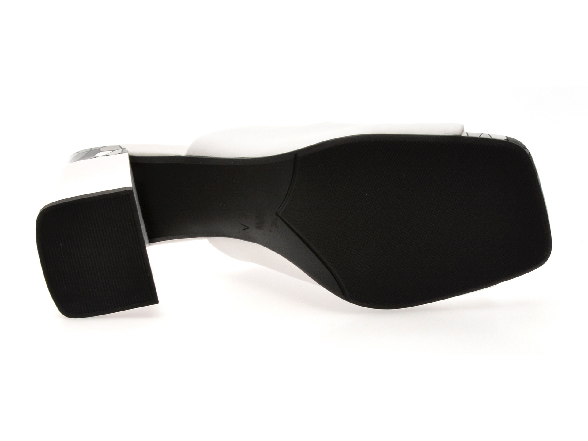 Papuci EPICA albi, 22L909, din piele naturala