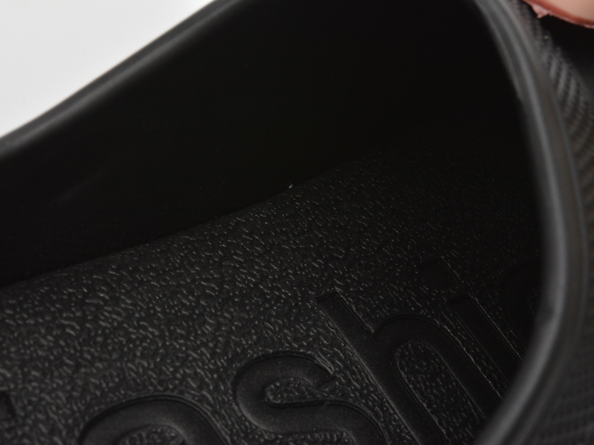 Papuci GRYXX negri, 2025, din pvc