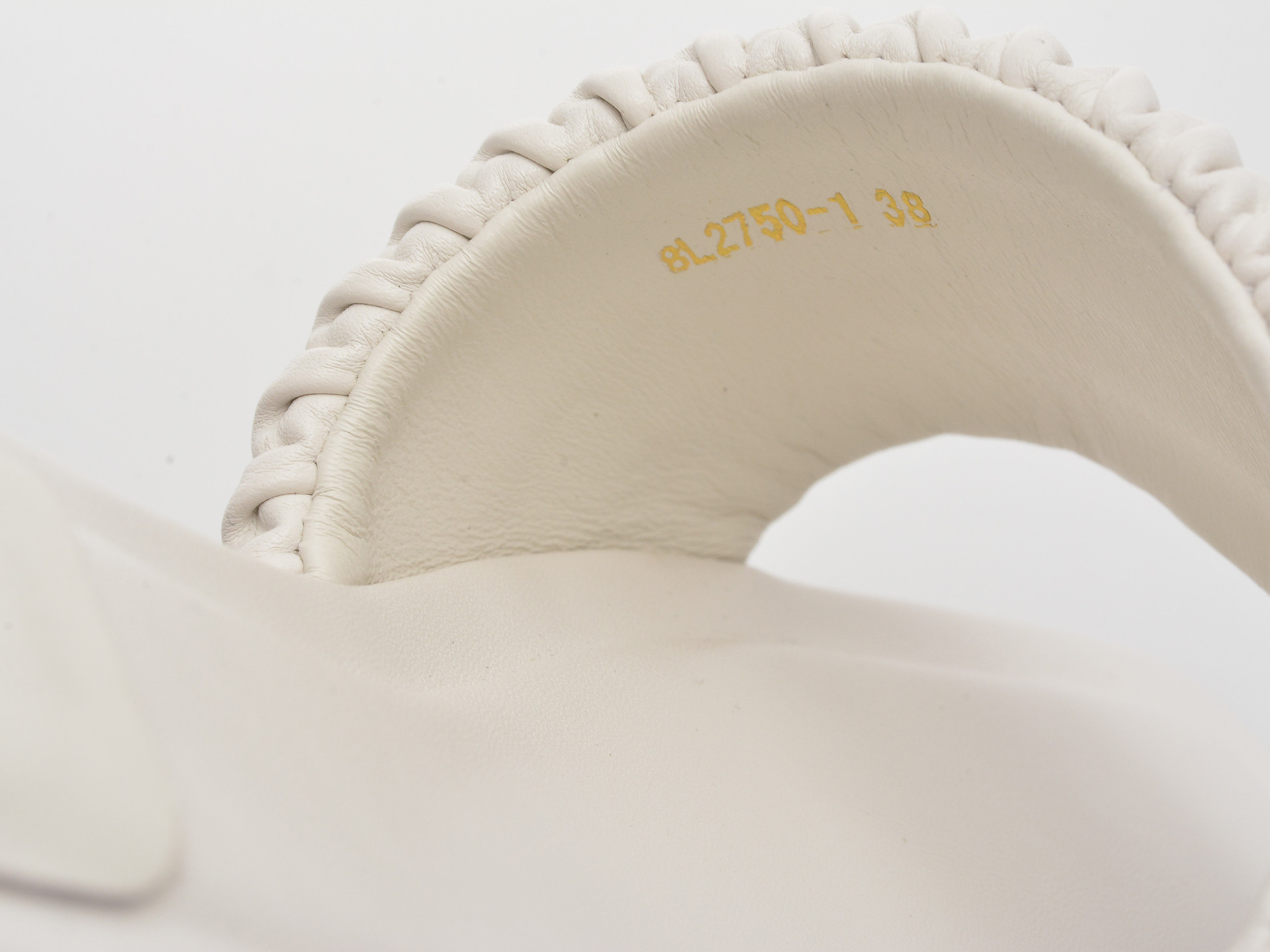 Papuci EPICA albi, 2750, din piele ecologica