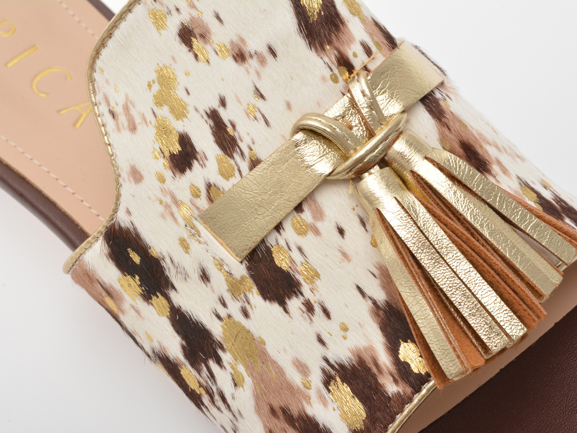 Papuci EPICA albi, 32523, din piele naturala