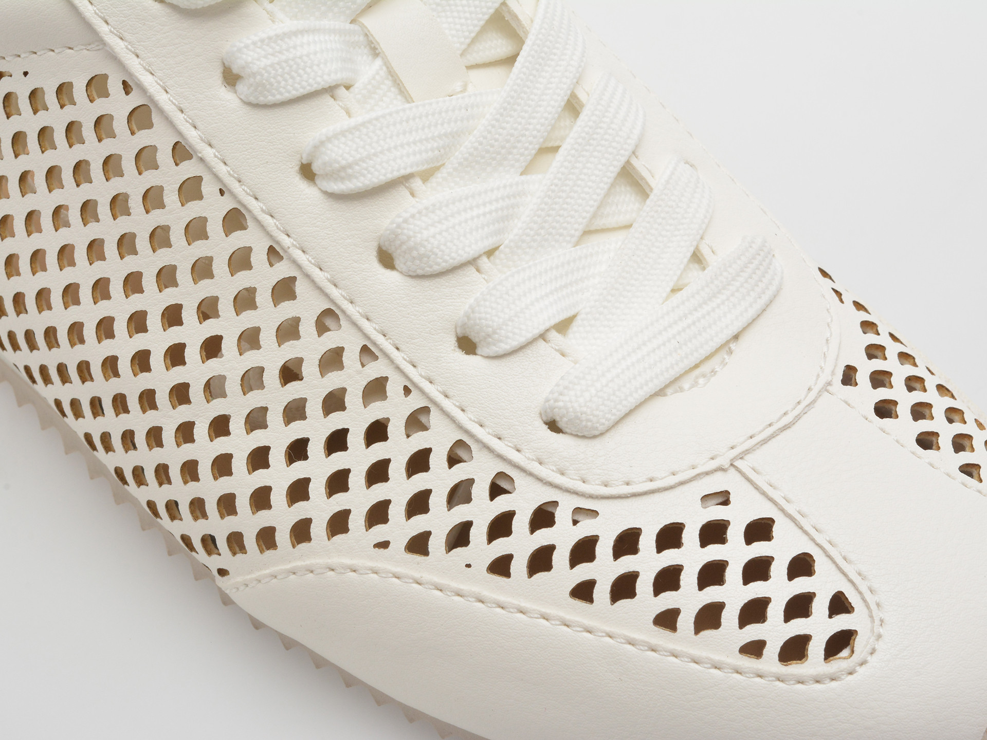 Pantofi sport ALDO albi, CAREFREE 115, din piele ecologica