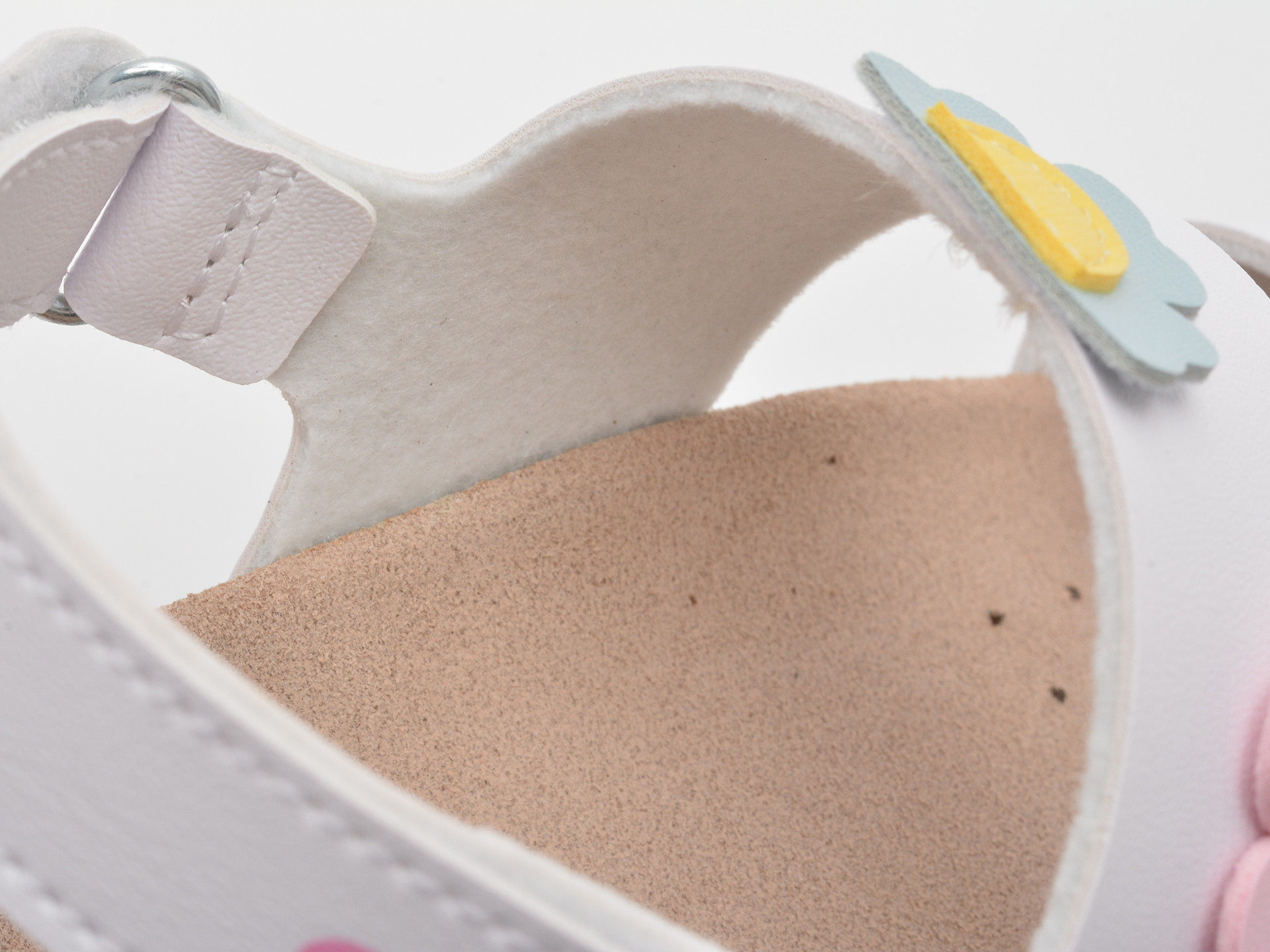 Sandale GEOX albe, J558MD, din piele ecologica