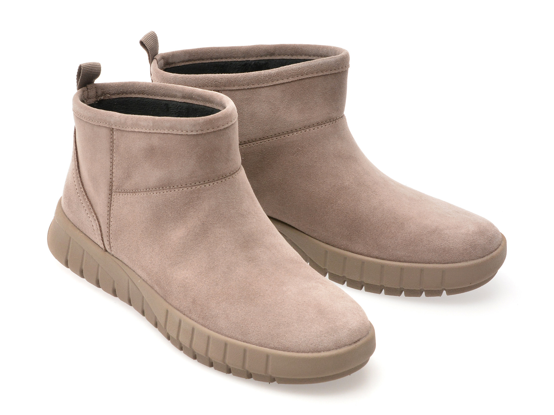 Ghete GEOX gri, D569AA, din piele intoarsa