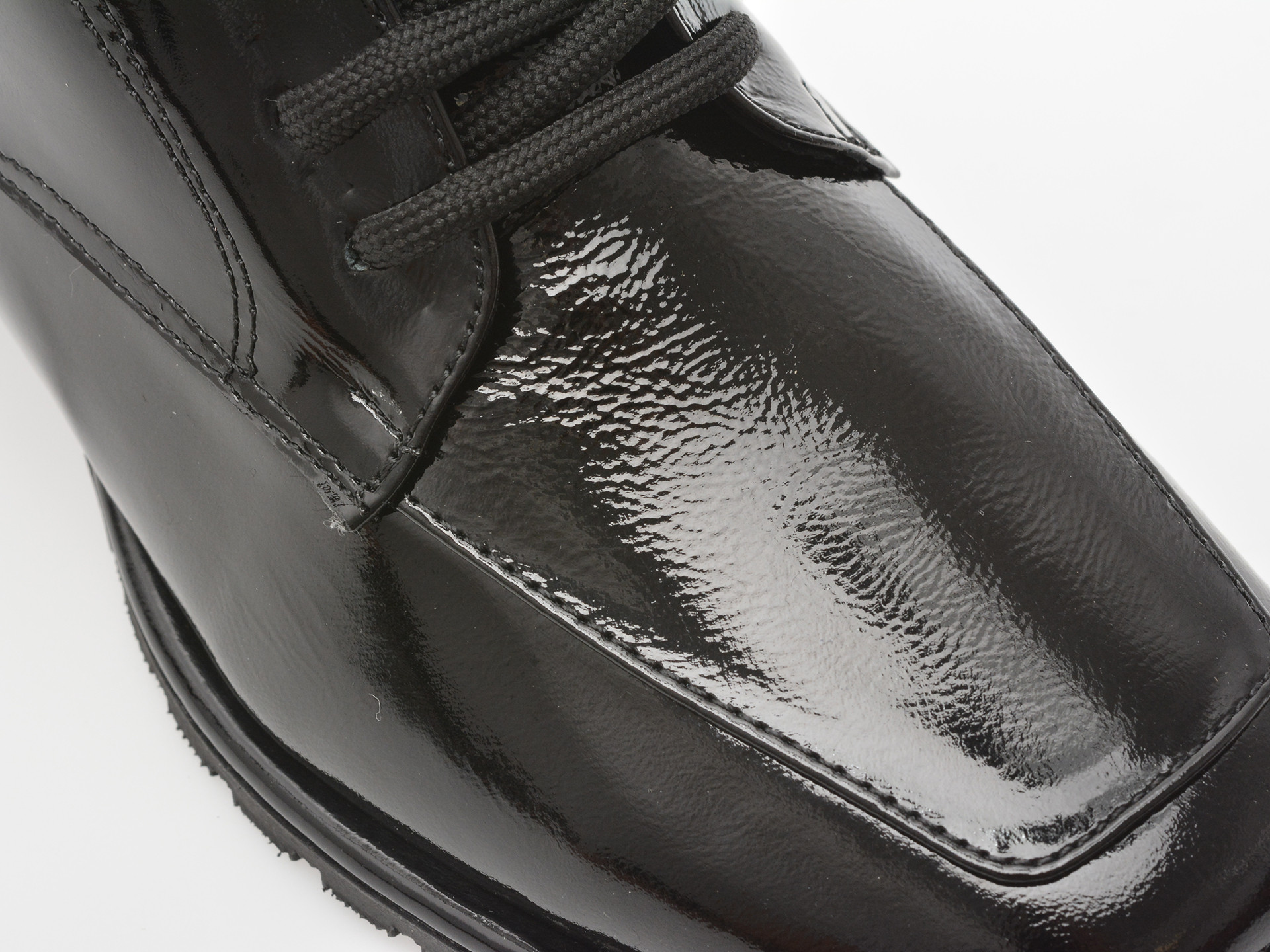 Ghete EPICA negre, 5312091, din piele naturala lacuita