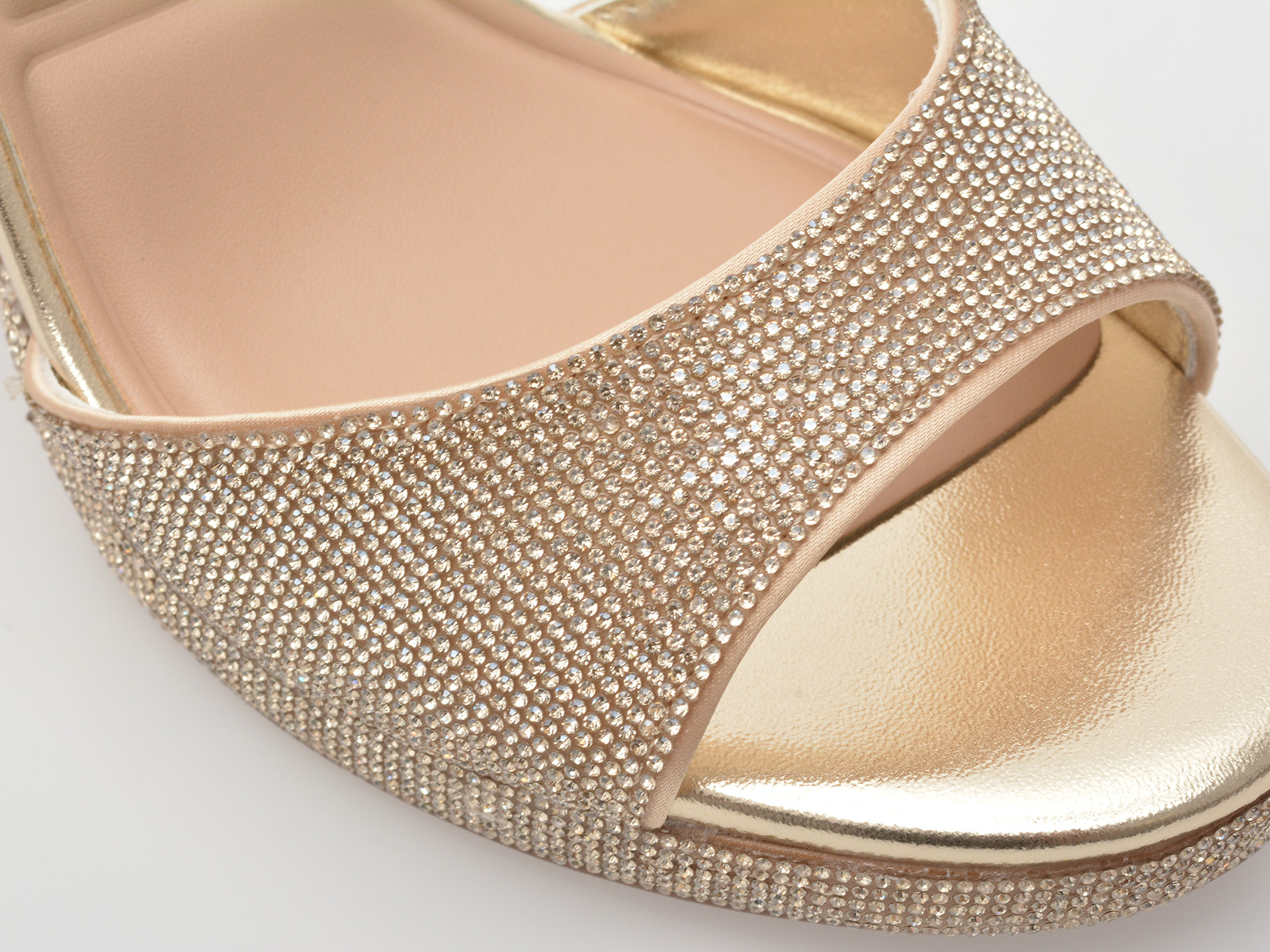 Sandale elegante ALDO aurii, ALLURING 741, din material textil