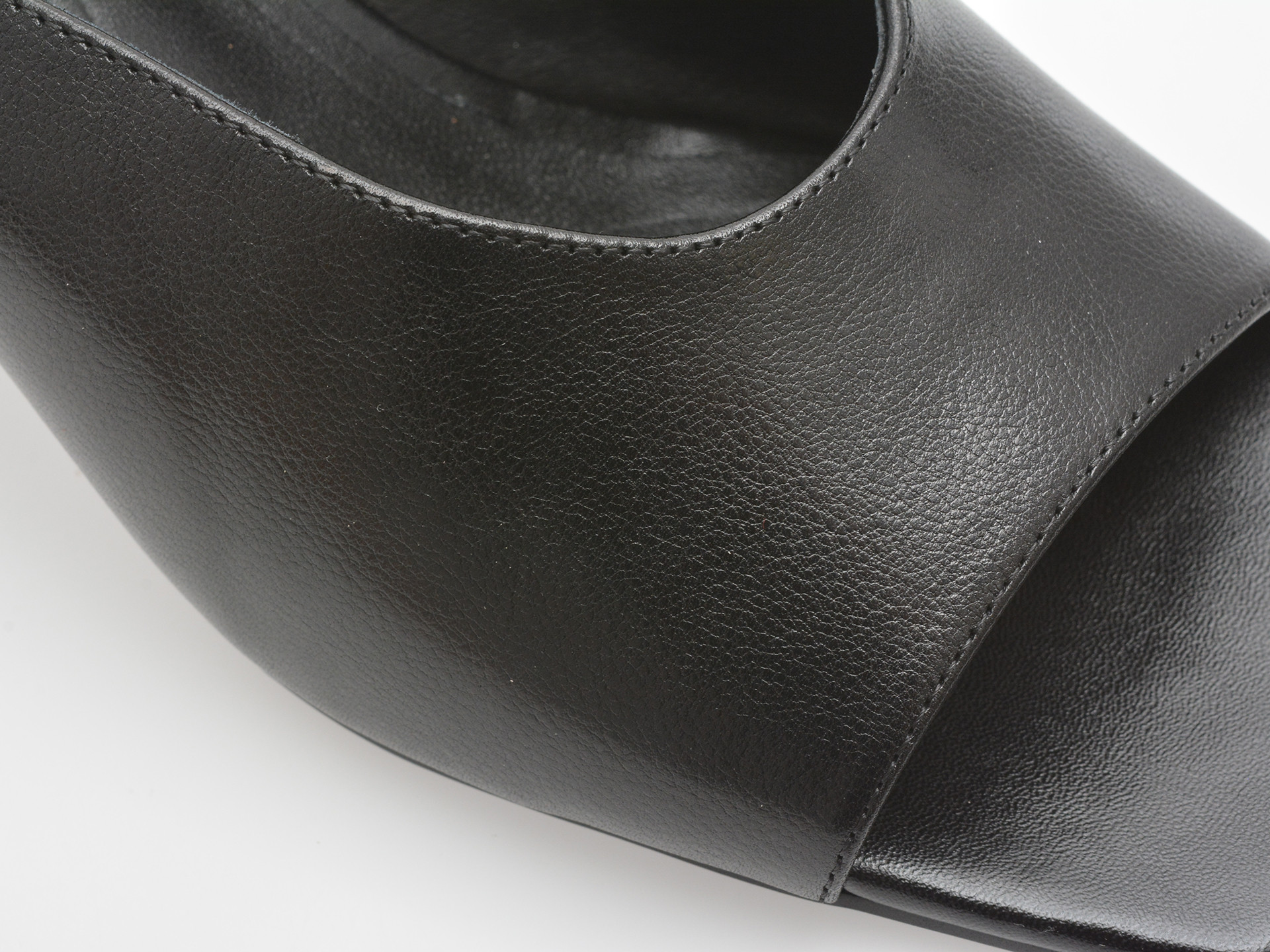 Papuci EPICA negri, 1F7073, din piele naturala