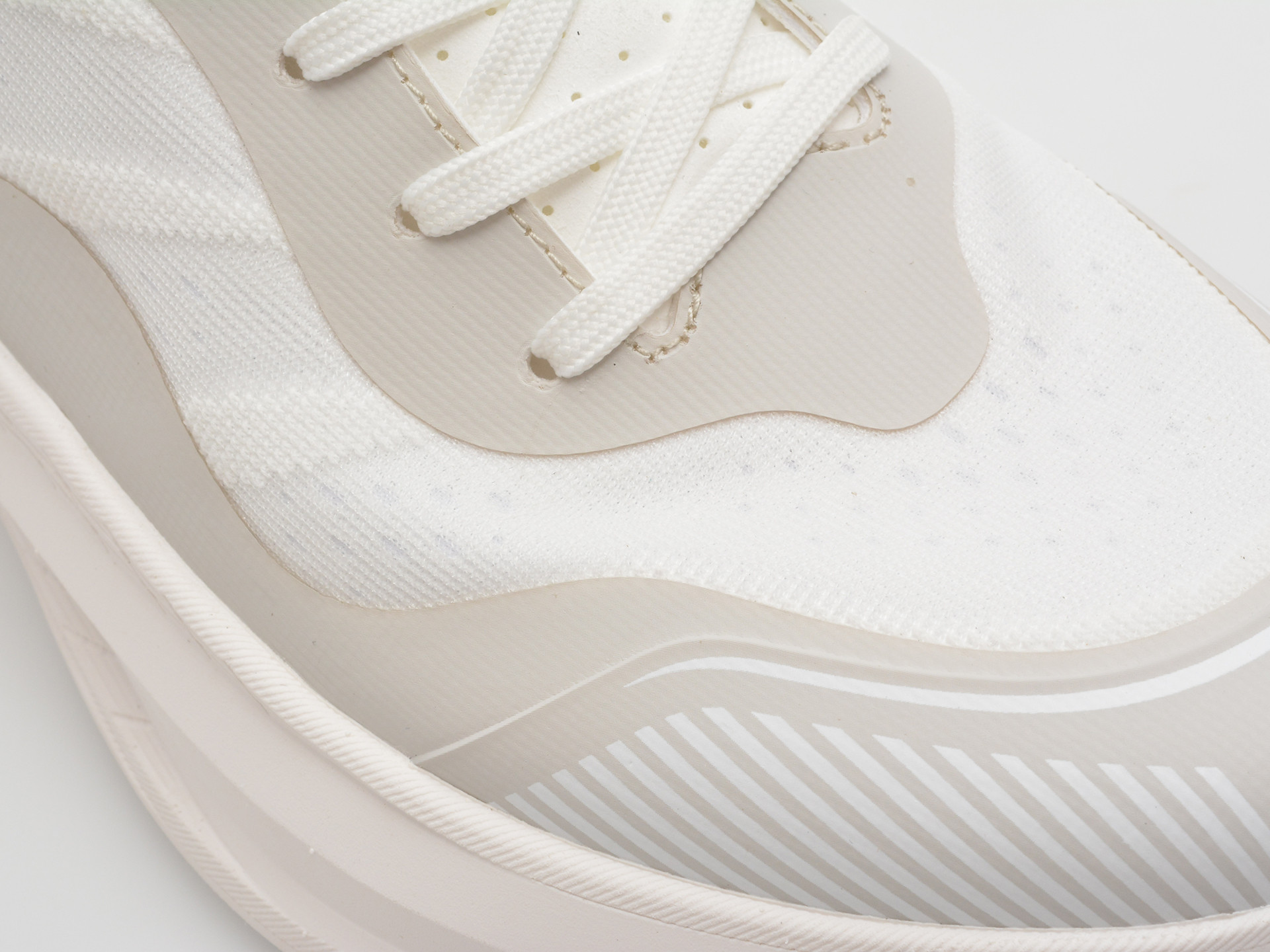 Pantofi sport ALDO albi, PILLOW STEP 100, din material textil