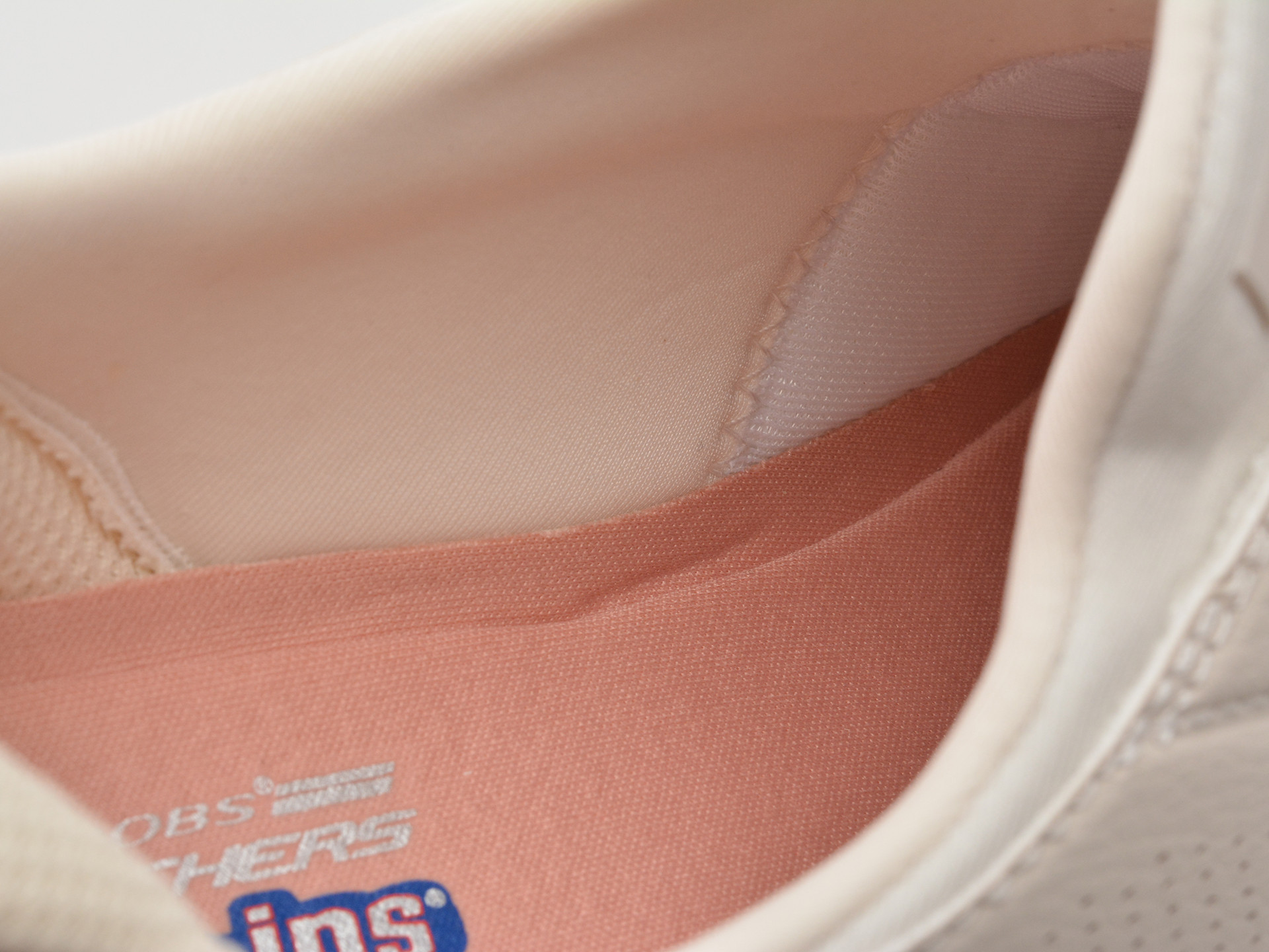 Pantofi sport SKECHERS albi, BOBS SQUAD 4, din piele ecologica