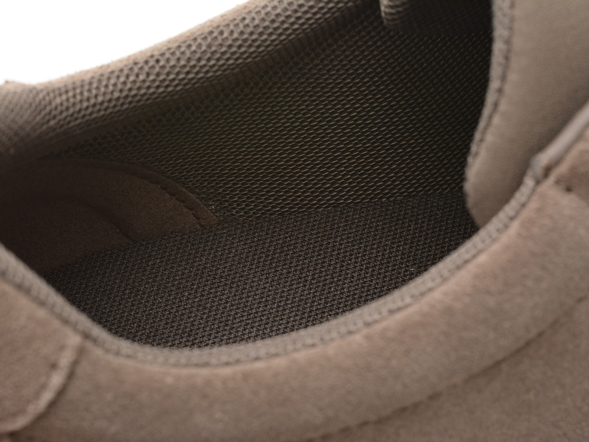 Pantofi sport GEOX gri, U55LDA, din piele intoarsa