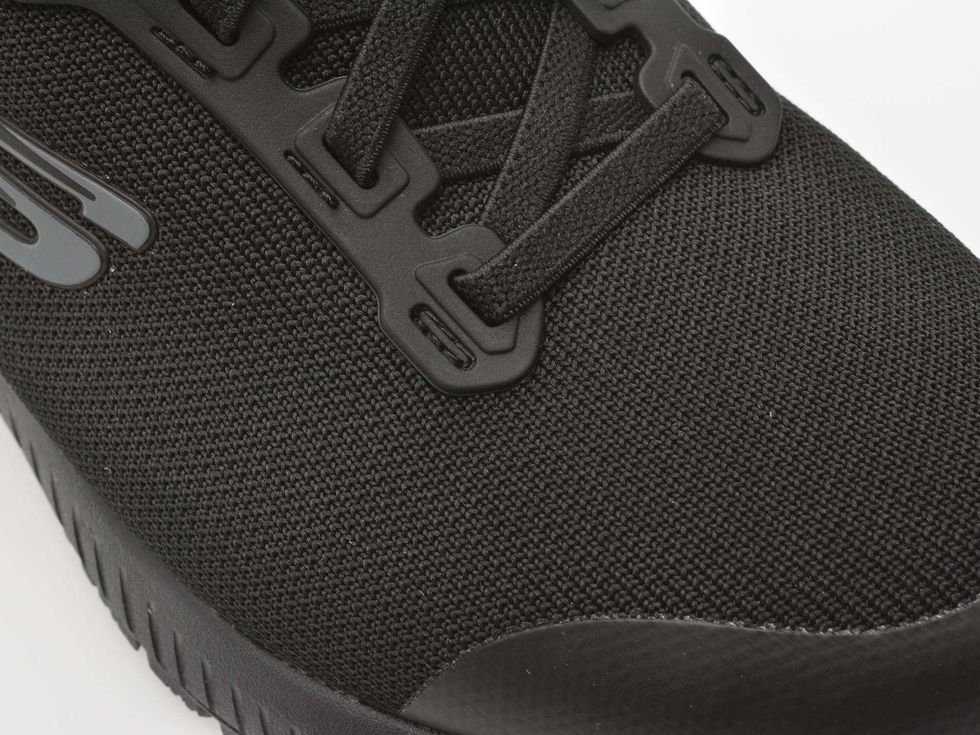 Pantofi sport SKECHERS negri, SQUAD SR, din material textil