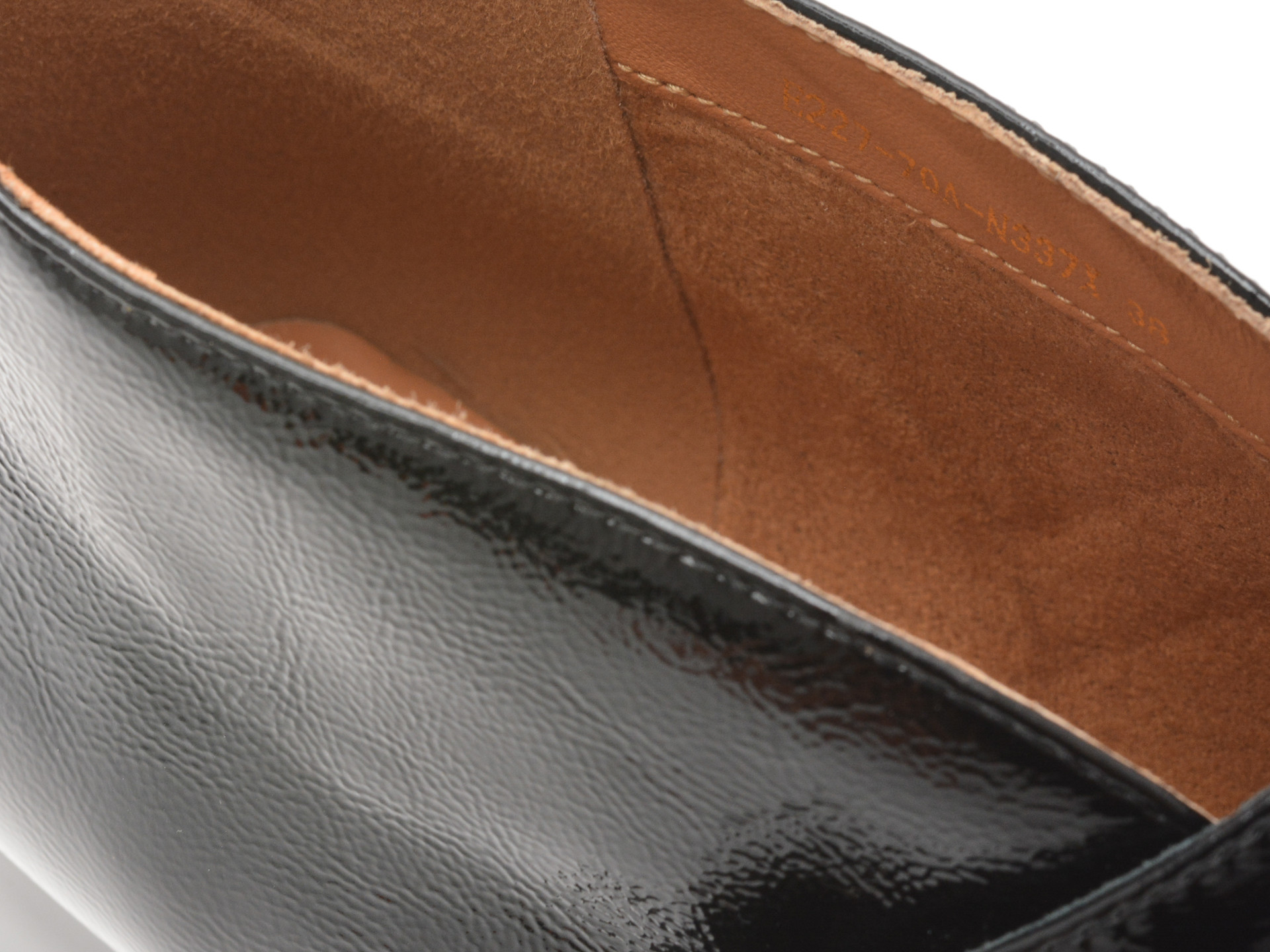 Botine elegante EPICA negre, E227, din piele naturala lacuita