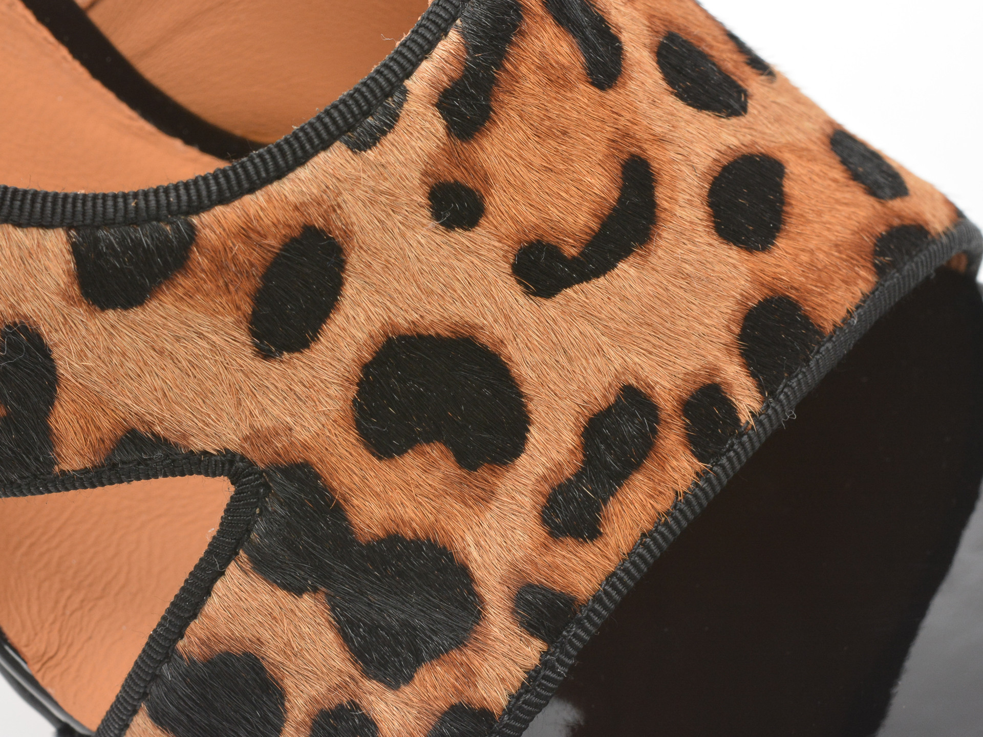 Papuci EPICA maro, 71893, din piele naturala