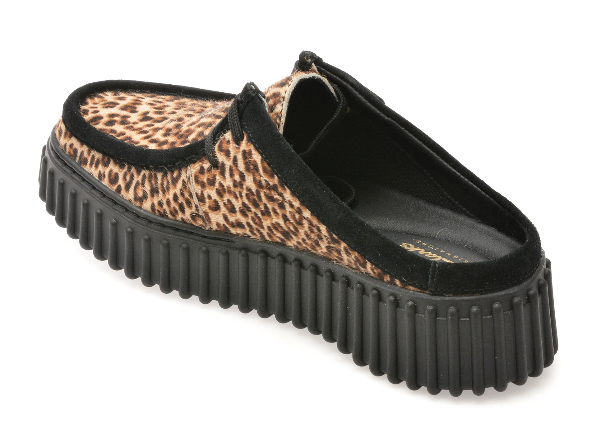 Papuci CLARKS maro, TORHILL MULE, din piele intoarsa