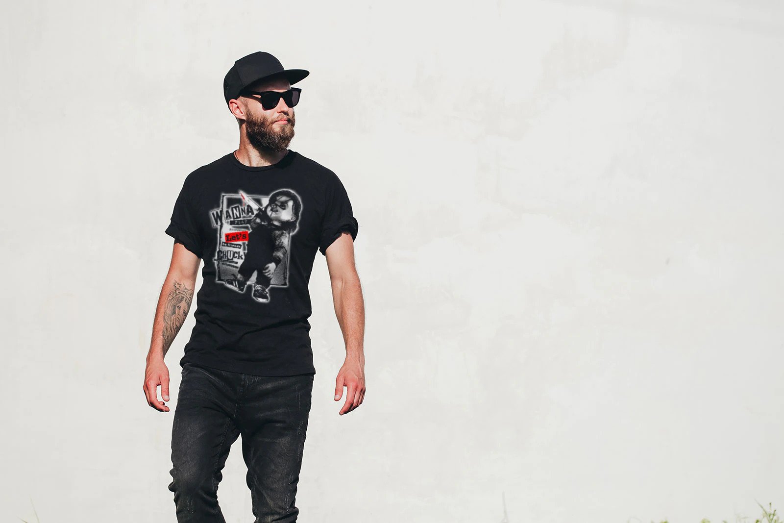 Chucky - Let's Be Friends Unisex T-Shirt