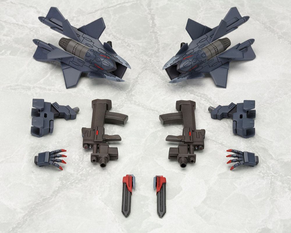 Muv-Luv Alternative Total Eclipse Plastic Model Kit 1/144 SU-47 Berkut 14 cm