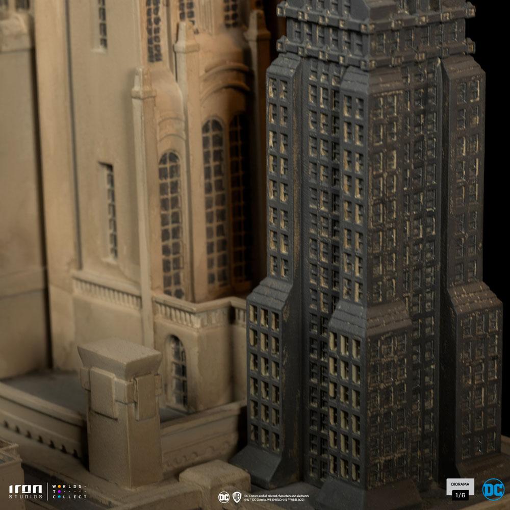 DC Comics Diorama 1/6 Superman & Lois 57 cm