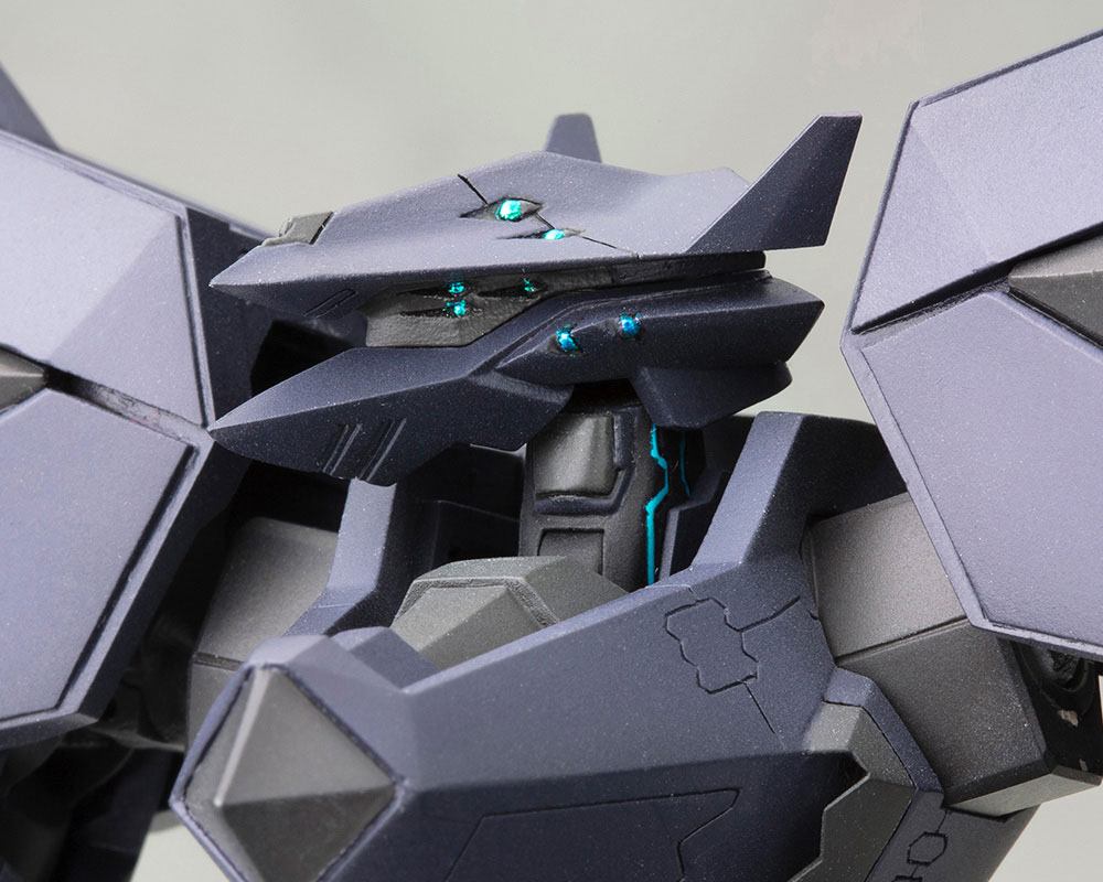 Muv-Luv Alternative Plastic Model Kit F-22A Raptor EMD Phase 2 18 cm