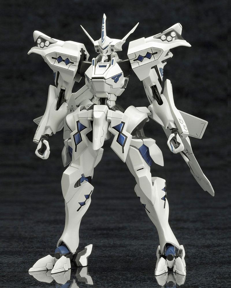 Muv-Luv Alternative Plastic Model Kit 1/144 Takemikaduchi Type-00A 14 cm