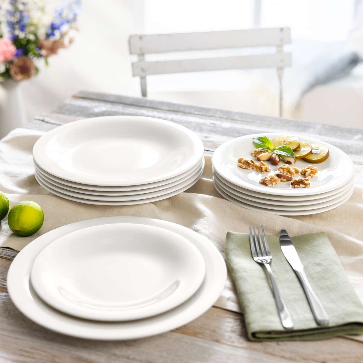 New Cottage Dinnerware set