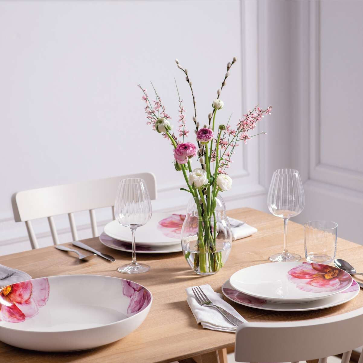 Rose Garden Dinnerware set