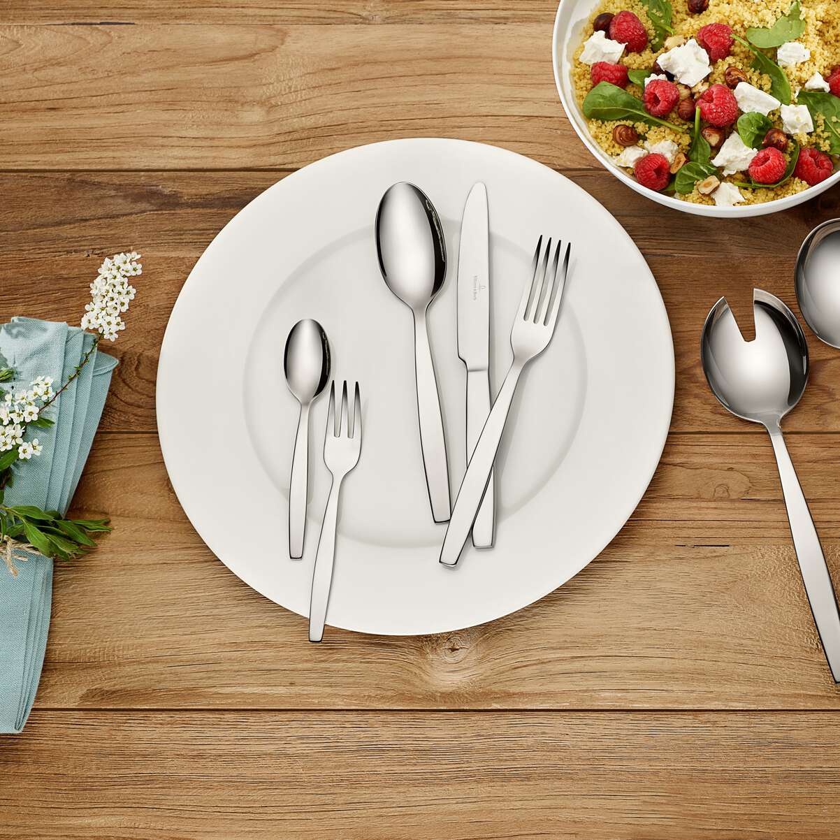 For Me Dinnerware set