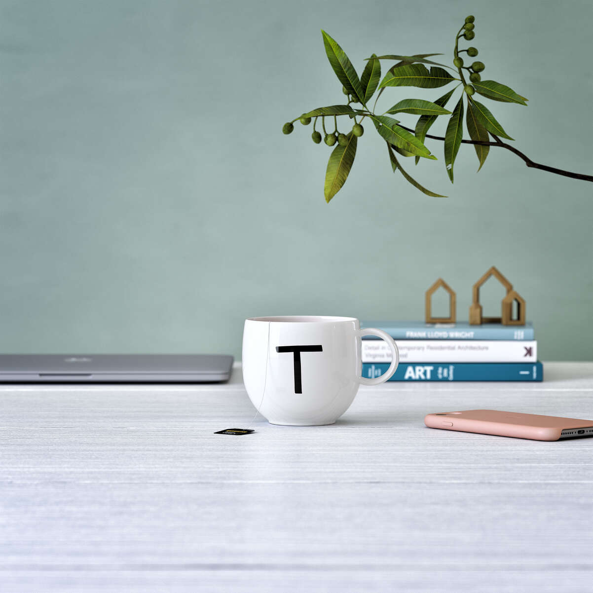 Letters Henkelbecher / 1 Stück