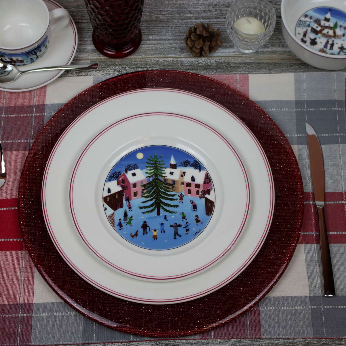 Design Naif Dinnerware set