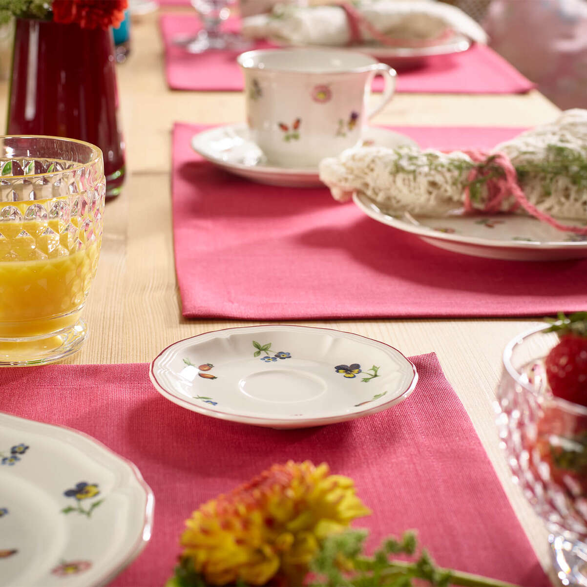 Petite Fleur Espresso-Untertasse / 1 Stück