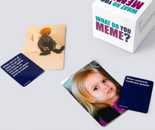 Настолна игра: What do you Meme?