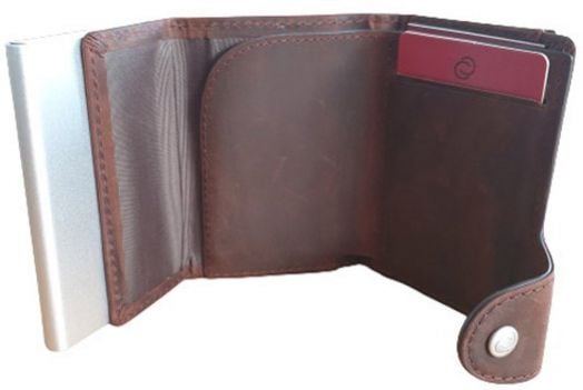 Портфейл за карти и монети C-secure Buffalo