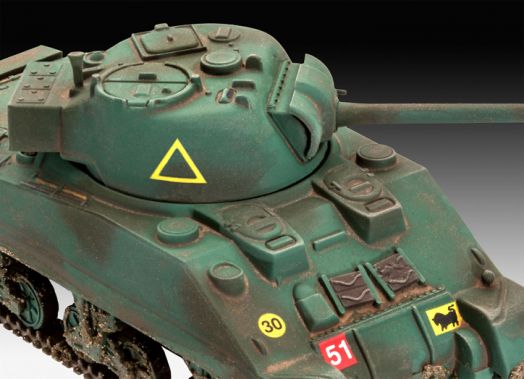 Комплект сглобяем модел Revell - Танк Sherman Firefly, First Diorama