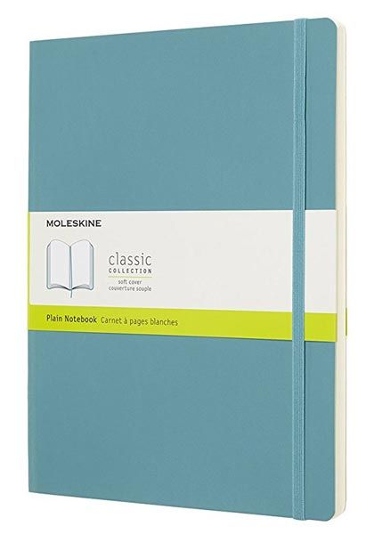 Голям пастелно-тюркоазеносин тефтер Moleskine Classic с меки корици и нелинирани страници