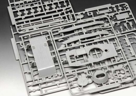 Сглобяем модел Revell - Танк PT-76B