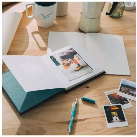 Фотоалбум Grupo Erik - Van Gogh Museum, размер 16 х 16 см.