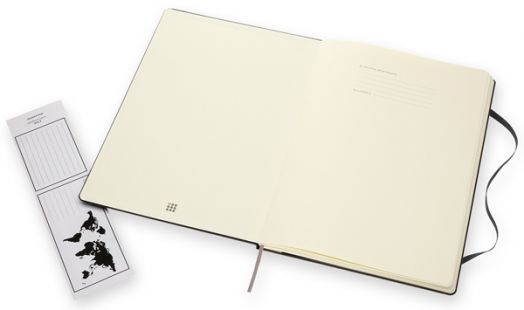 Черен тефтер Moleskine Classic Black в размер A4 с твърди корици и листа на широки редове