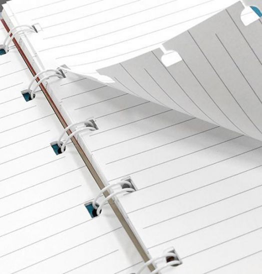 Тефтер Filofax Notebook Impressions Blue and White със скрита спирала и линирани листа
