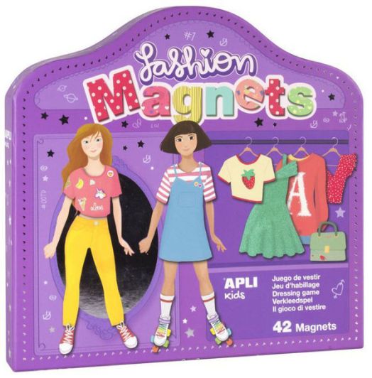 Детска магнитна игра Apli Kids - Облечи Клара и Луси