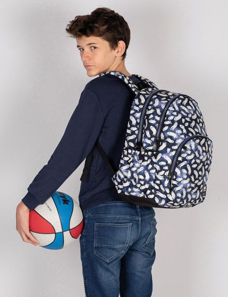 Ученическа раница Miquelrius Ghost с две отделения, светеща в тъмното