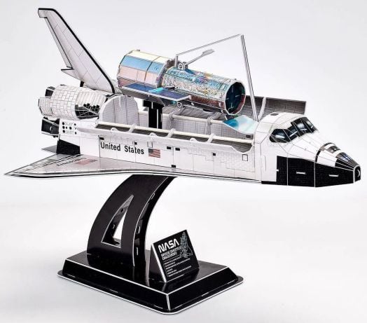 3D пъзел Revell - NASA Космическа совалка Discovery, 126 части