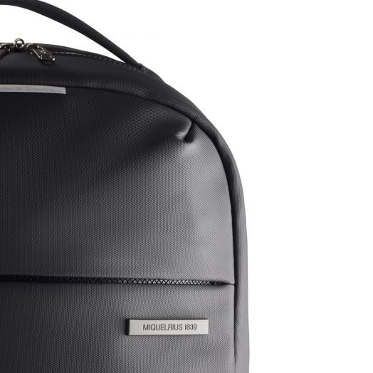 Раница за лаптоп MIquelrius Bag To Work Black, 46 х 38 х 13 см.