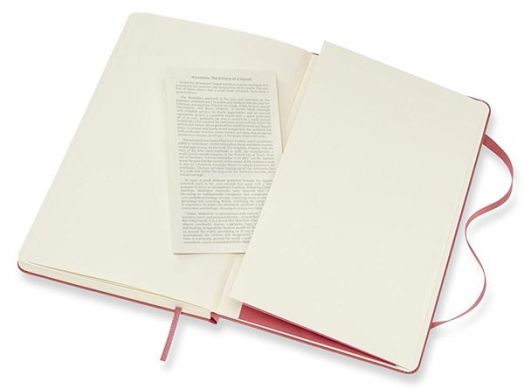 Класически антично-розов тефтер Moleskine с твърди корици и нелинирани страници