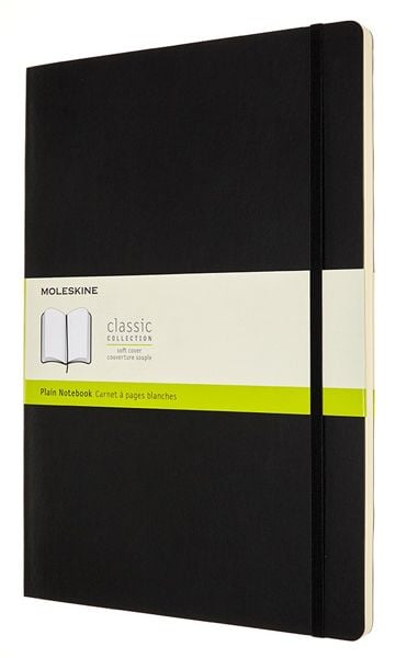 Черен тефтер Moleskine Classic Black в размер A4 с меки корици и нелинирани листа