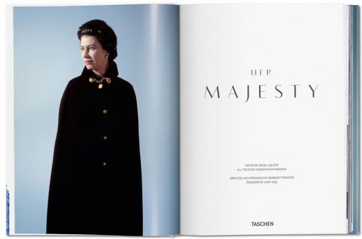 Her Majesty. A Photographic History 1926–2022