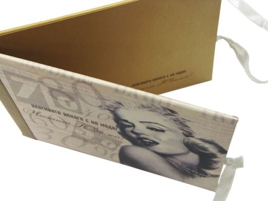 Луксозна картичка за юбилей - Мерилин Монро